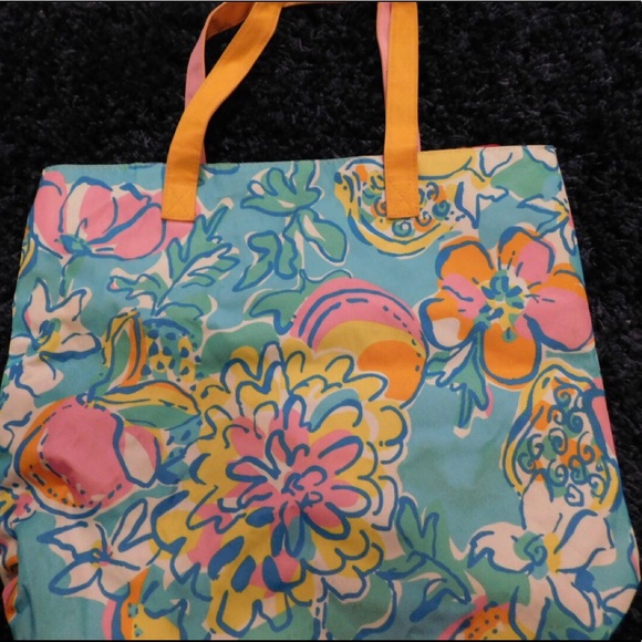 Lilly Pulitzer Beach Bag! - Picture 4 of 5